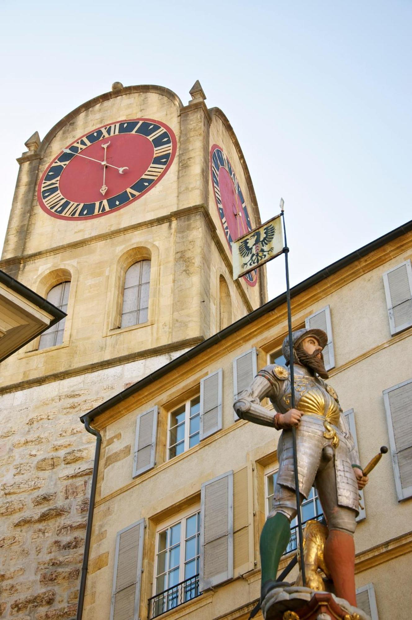 Aux Chambres Du Banneret Neuchâtel Exterior photo
